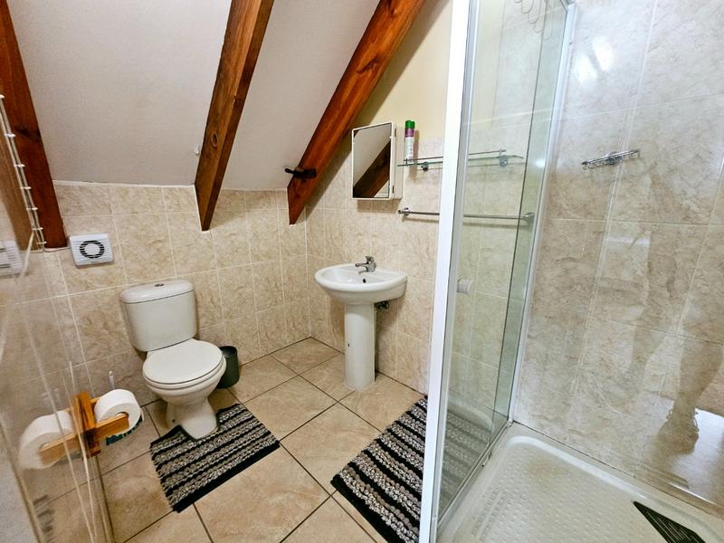 4 Bedroom Property for Sale in Vakansieplaas Western Cape